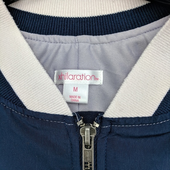 Xhilaration floral zip up jacket - Picture 6 of 8